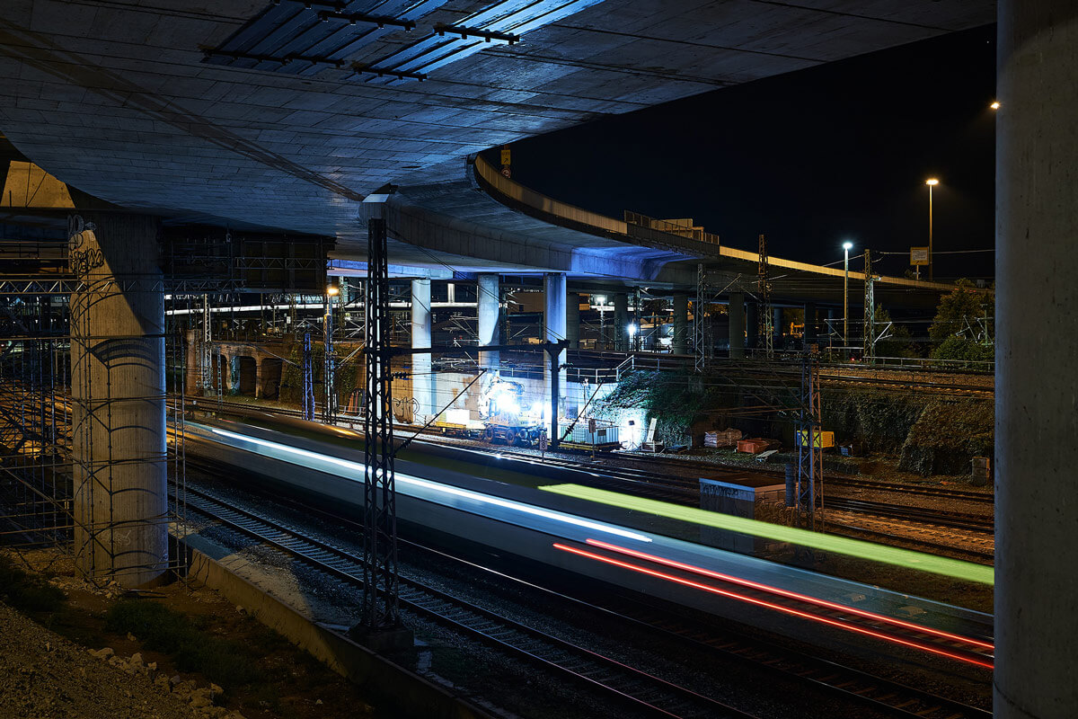 Erkundungsbohrungen während laufendem Bahnbetrieb